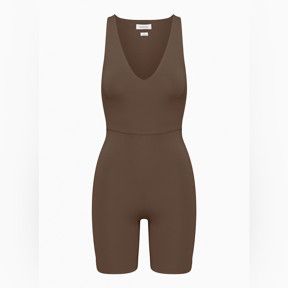 Babaton Contour V-neck Romper